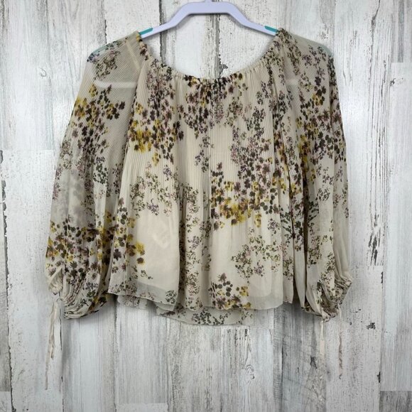 Aritzia Wilfred Talence Off the Shoulder blouse top XS floral boho cottagecore - Picture 9 of 9